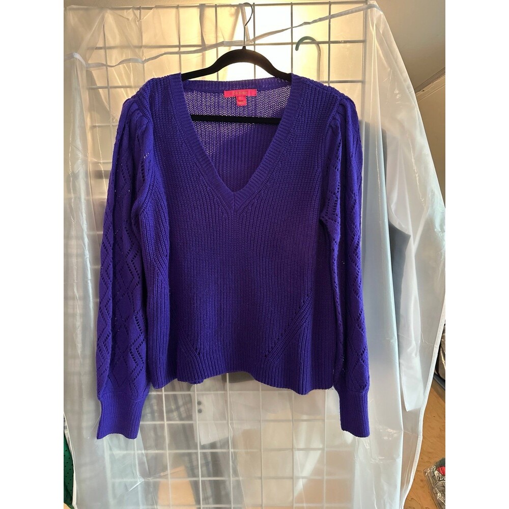 Lilly Pulitzer Luletta V-neck sweater featuring textured, diamond-patterned